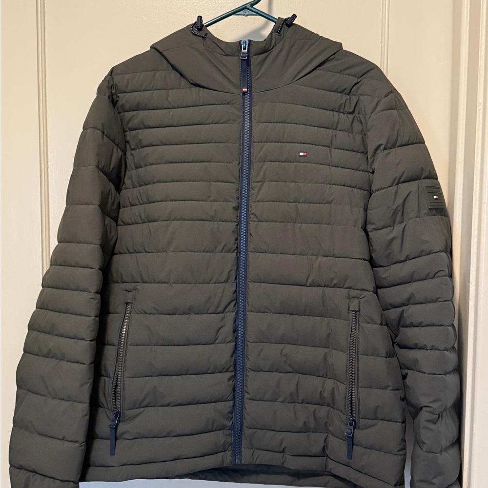 Tommy Hilfiger Men's Dark Green Puffer Jacket